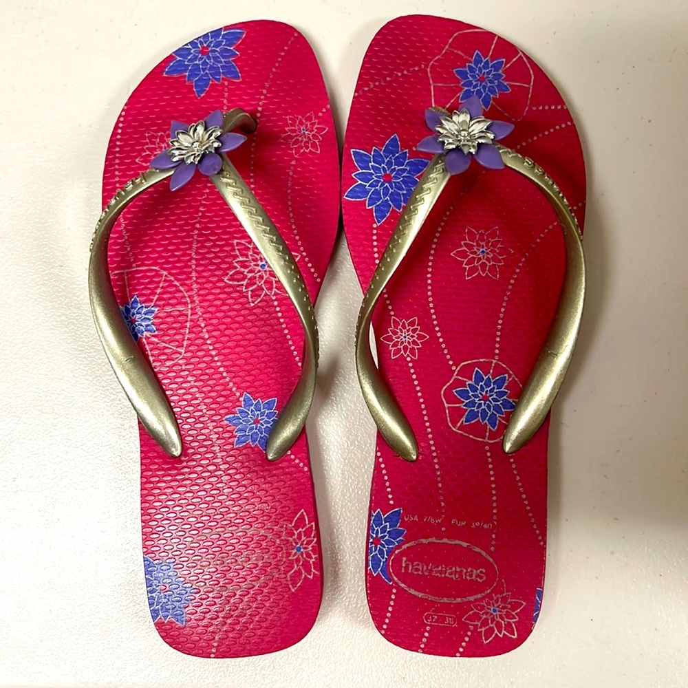 Havaianas flip flops. Pink/purple. Size 37-38